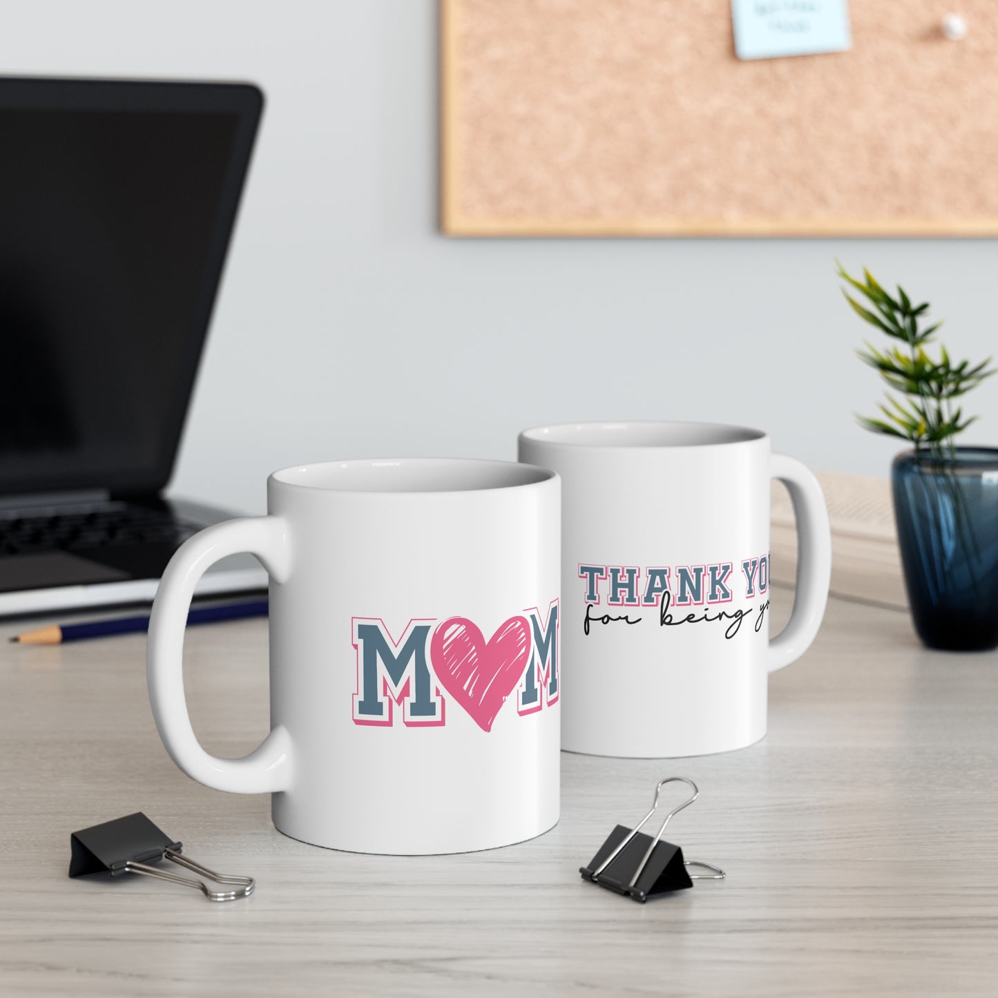Mom Mug, Mother's Day Mug, Mothers Day Mug, White with and Pink Heart Mug, Pink Heart "Mom" Mug, Gift